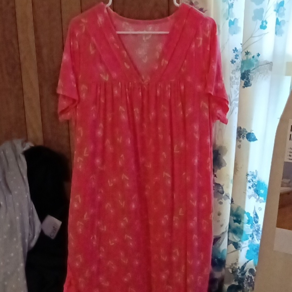 Croft & Barrow Pink Nightgown